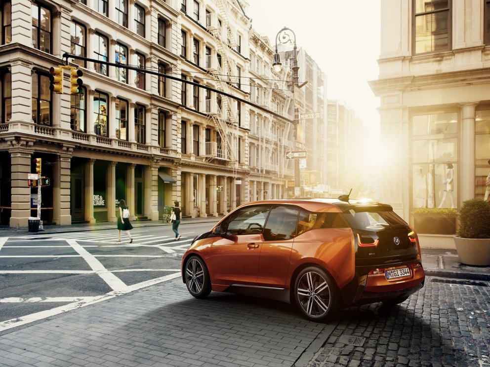  Betreiberkonzepte f&uuml;r erfahrungsspezifische Elektromobilit&auml;tsdienstleistungen